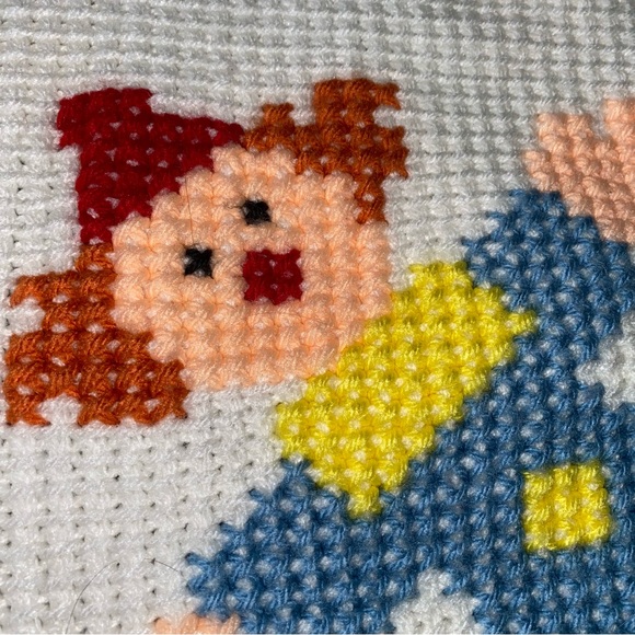 VINTAGE - CLOWN - HAND-CROCHETED - BABY BLANKET - CRIB WALL HANGING - Sweet - Picture 10 of 15